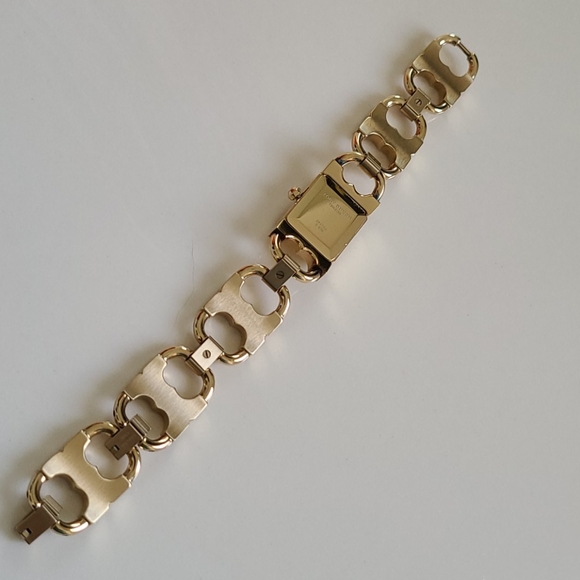 💥SEE NEW LISTING💥 Tory Burch Watch - Picture 6 of 16